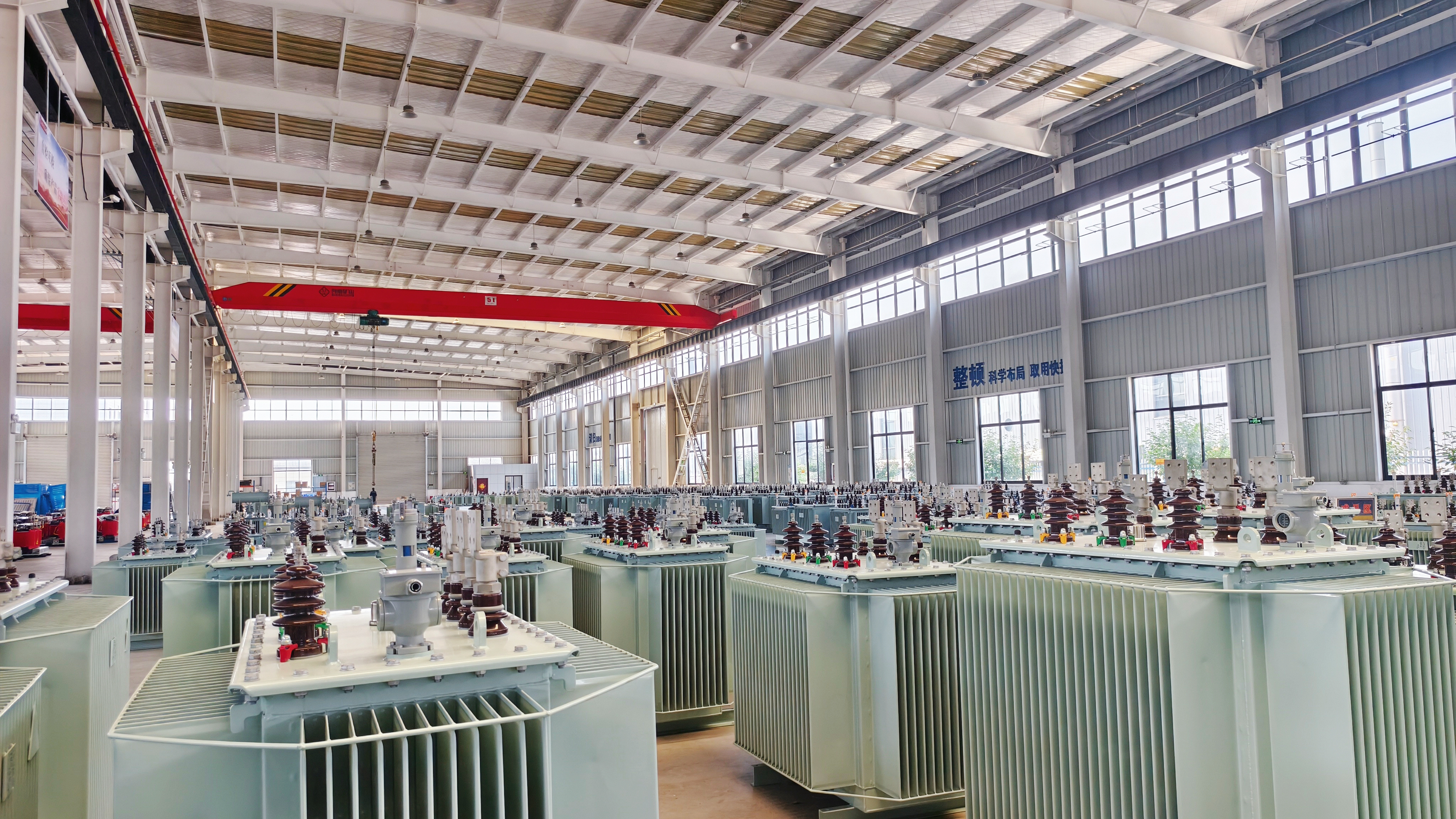 油浸式變壓器成品車間